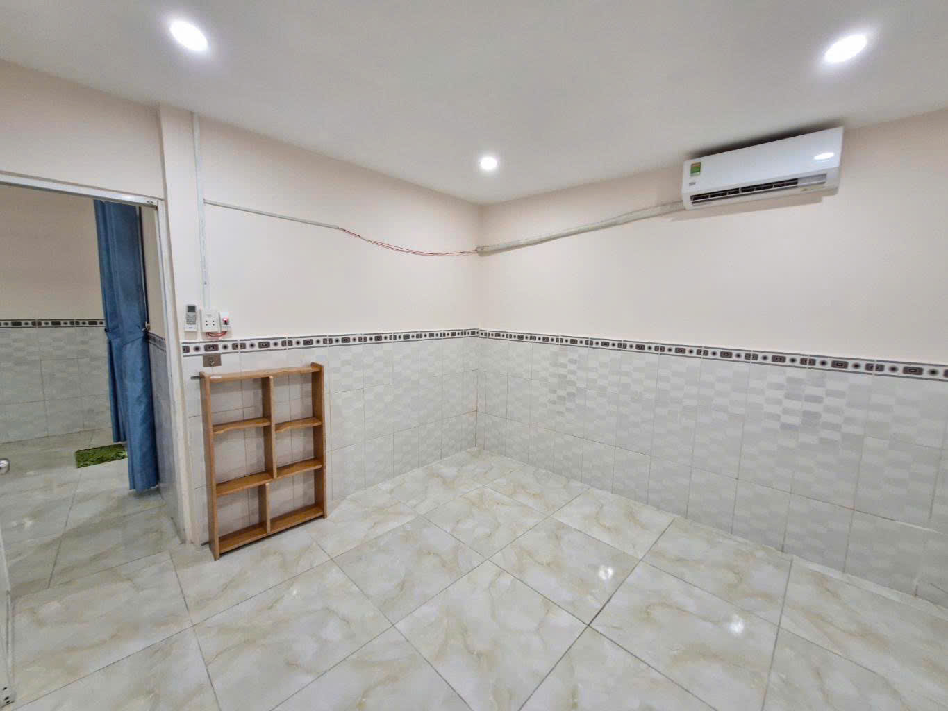 CẠNH ĐH NGÂN HÀNG, TRUNG TÂM LINH CHIỂU, 20M RA MẶT ĐƯỜNG CHÍNH, 48M2, NGANG 6M, GIÁ NHỈNH 3 TỶ